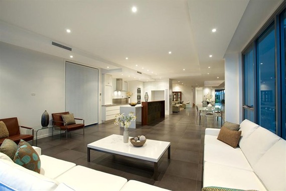 Oceanside Luxury Brisbane Home 2