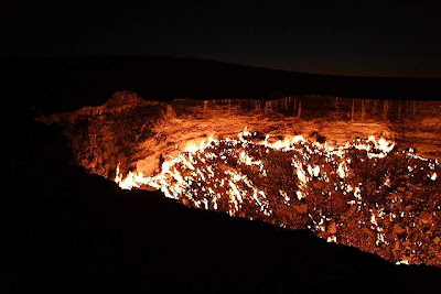 Darvaza Burning Gas Crater - Turkmenistan