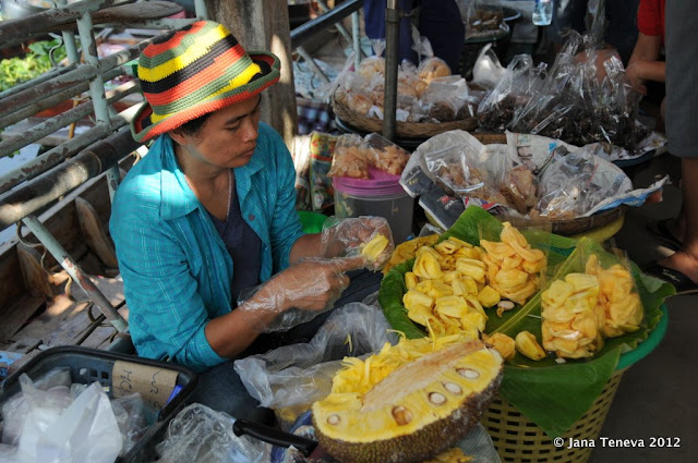 Thai people