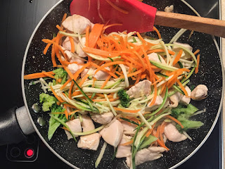 Fideos cristal con pollo y verduras