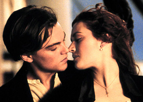 leonardo dicaprio titanic kissing. leonardo dicaprio titanic