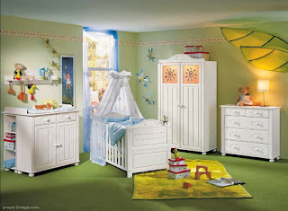 desain kamar bayi perempuan warna hijau tua