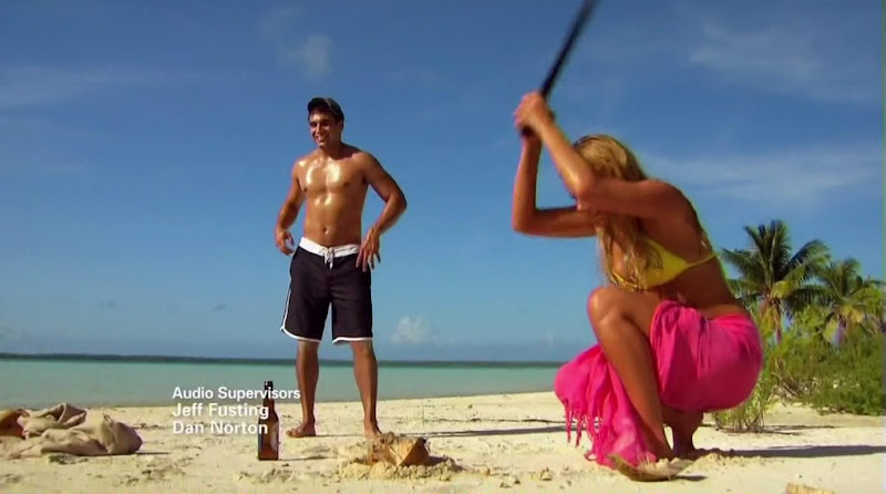 Roberto Martinez Shirtless on The Bachelorette s6e09