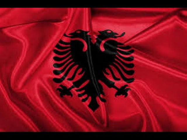 ΑΚΟΥΣΤΕ ΕΛΛΗΝΕΣ ! ! Μαρία απο Αλβανία: Οι Έλληνες δεν είστε φιλόξενος λαός! Αν δεν σου αρέσει σήκω και φύγε…