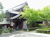 東福寺塔頭の天得院入口