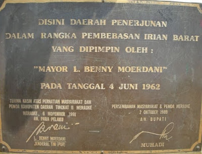 gambar1 penerjunan dalam pembebasan irian barat