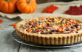 Reese's Peanut Butter and Chocolate Pretzel Crust Pie