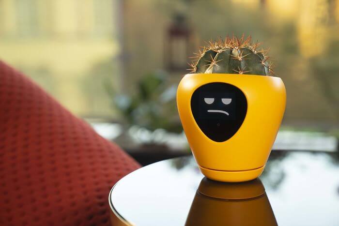 This Planter Transforms Plants Into Tamagotchi-Like Pets