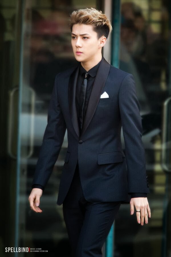 Sehun EXO di Acara Gaon Chart Kpop Award  제 이름은 Asriani