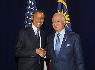 http://www.bharian.com.my/bharian/articles/ObamadengarsuaraKL/Article/