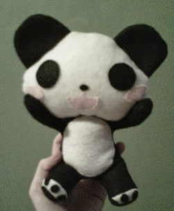 http://manualidadesreciclables.com/4881/molde-para-hacer-oso-panda-de-peluche