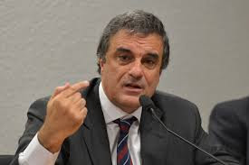 José Eduardo Cardozo, Advogado Geral da União.