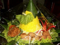 Tumpeng Kuning Imut