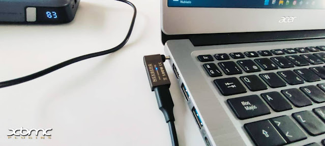 Cargar portatil con un cable USB-C