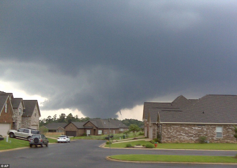 Southern America's Deadly Storms Disaster Seen On www.coolpicturegallery.us