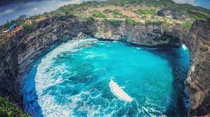 Pantai Broken beach Nusa Penida Bali