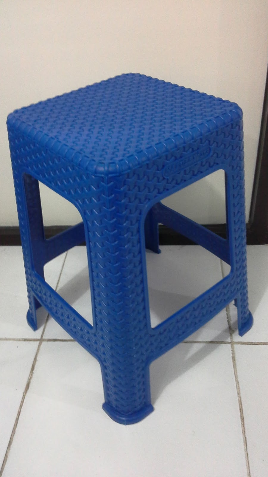 Selatan Jaya distributor barang plastik  furnitur Surabaya 