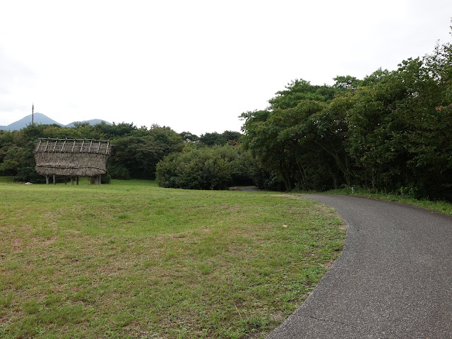 むきばんだ史跡公園の弥生のムラ