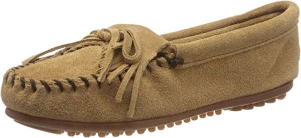 women Minnetonka moccasins