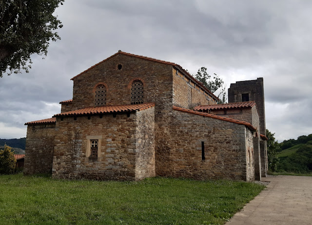 Iglesia de Santa María de Bendones