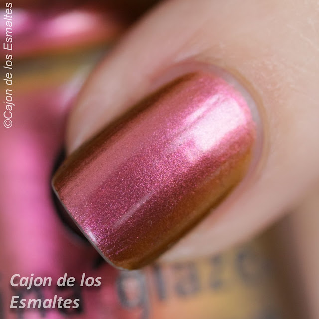 Macro - Cabin Fever China Glaze