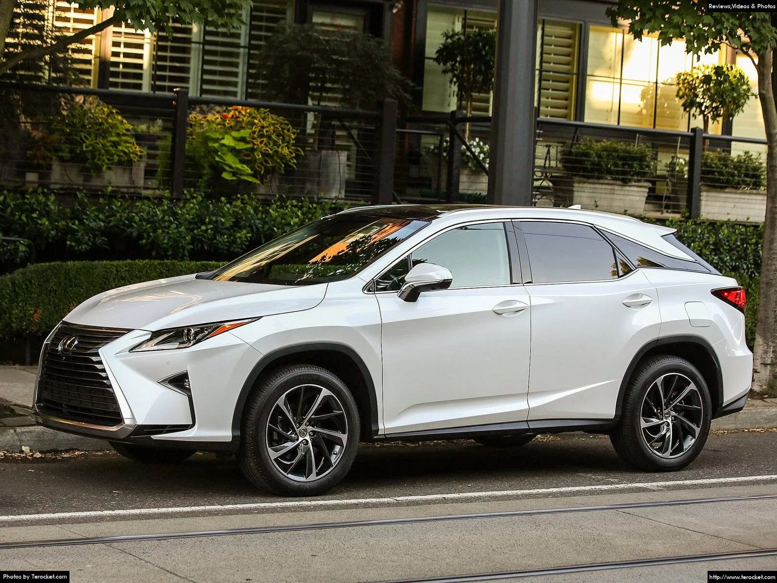 Hình ảnh xe ô tô Lexus RX 350 2016 & nội ngoại thất