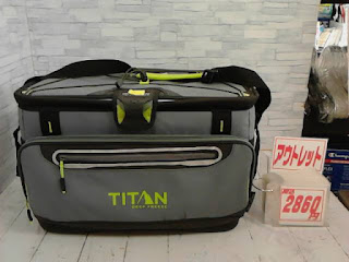 アウトレット　TITAN　クーラーバッグ　２８６０円