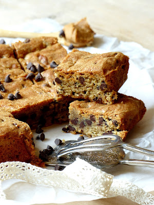 Blondie au beurre de cacahuètes et chocolat 