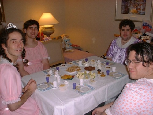 manly-tea-party-700x525