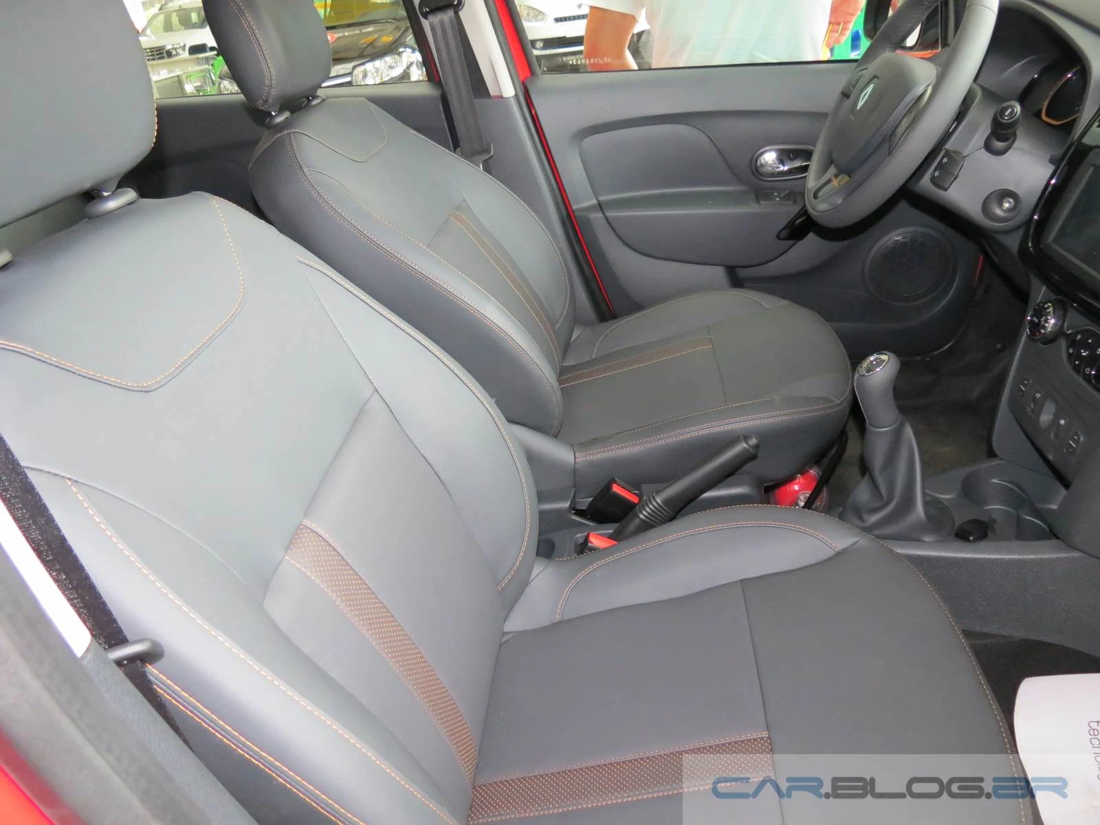 Renault Sandero Stepway 2015 - interior
