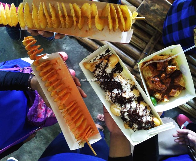 makanan dijual di floating market bandung makanan dijual di floating market bandung