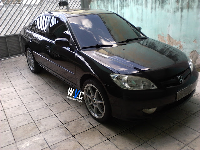 Civic com rodas aro 18"