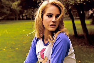 Lana Del Rey Hot