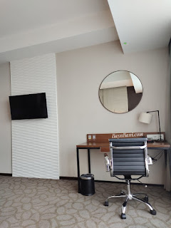 Area kerja Junior Suite Room