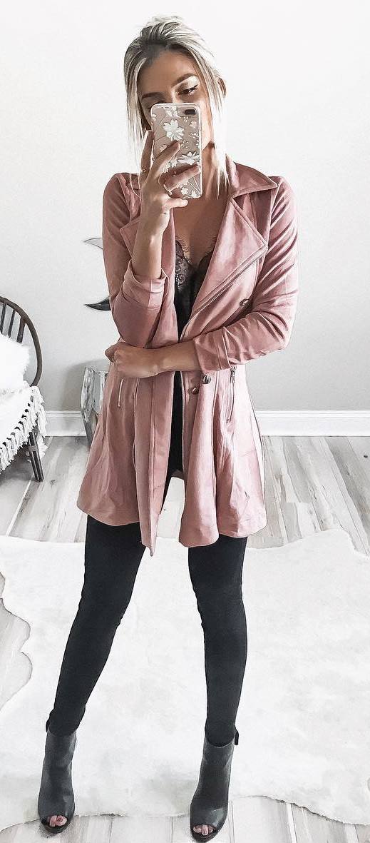 fashionable outfit / pink coat + lace top + skinnies + boots