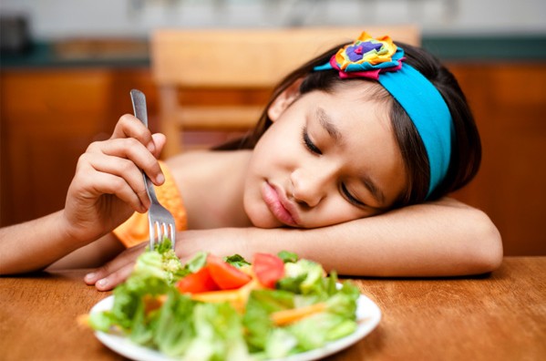  Cara Mengatasi Anak Susah Makan yang Efektif 5 Cara Mengatasi Anak Susah Makan Sayur dan Nasi