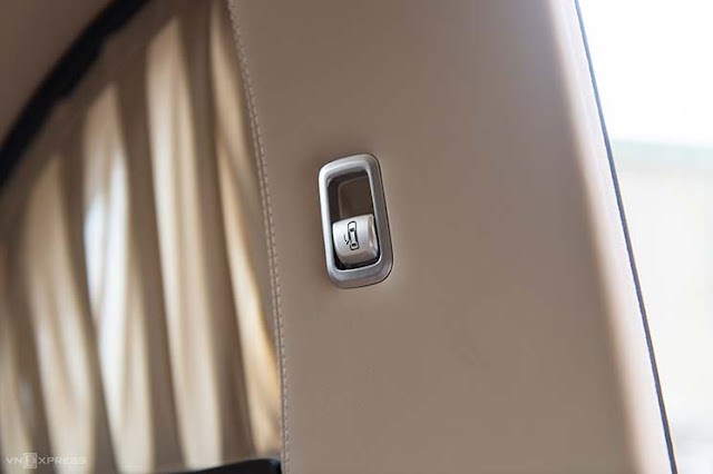 Mercedes-Maybach S650 Pullman – limousine ba khoang cho khách Việt