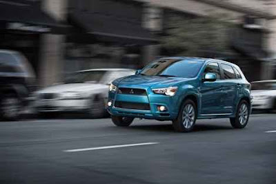 2011 Mitsubishi Outlander Sport :Reviews and Specification