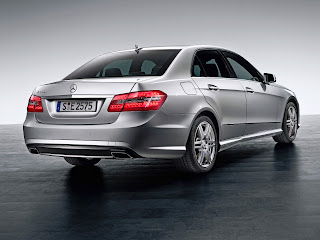 2010 Mercedes-Benz E-Class gets AMG sports package