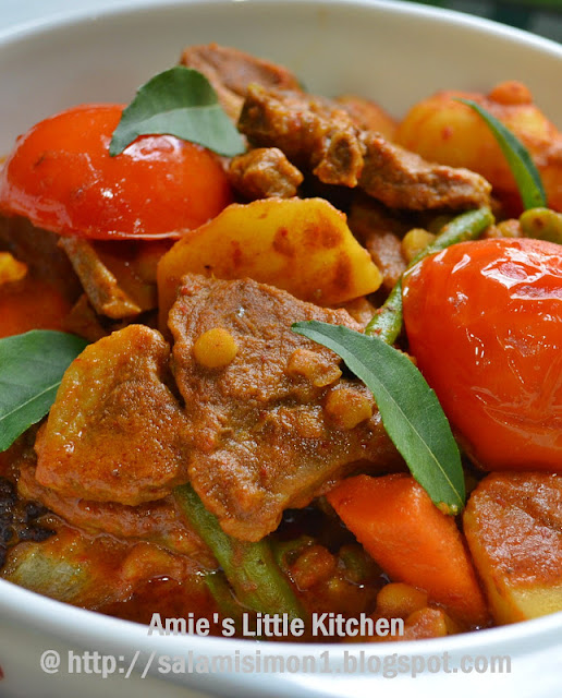 AMIE'S LITTLE KITCHEN: Dalca Daging Kambing (Lamb)