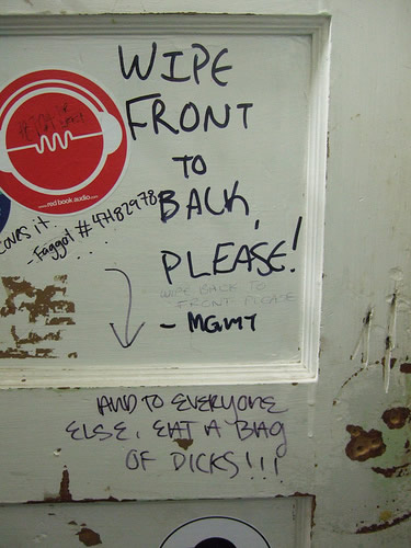 Bathroom Graffiti ~ Damn Cool Pictures