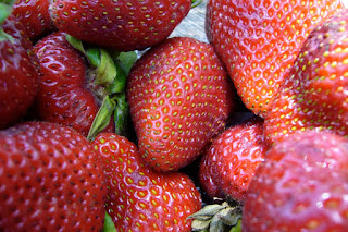 6 health benefits of strawberries