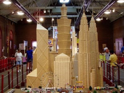 Great Architecture and Art using Toothpick