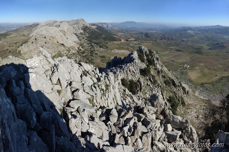 Crestería de la Peña Negra (Sierra del Co)