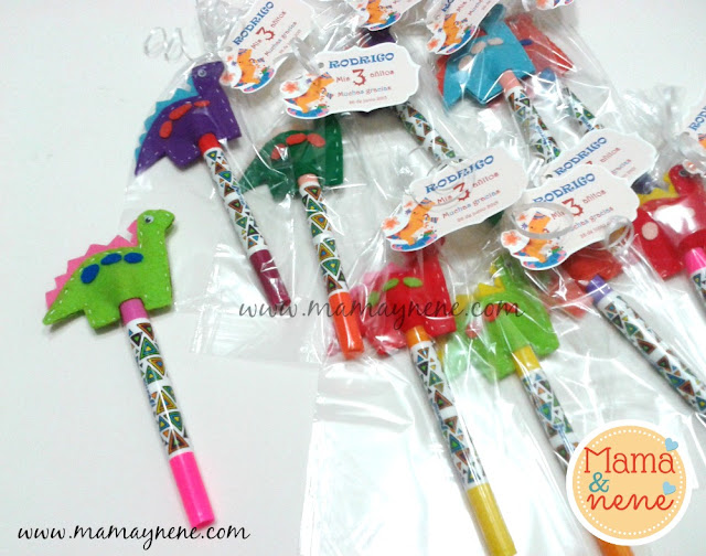 TITERE-DEDO-FINGER-PUPPET-PENCIL TOPPER-REGALO-MAMAYNENE