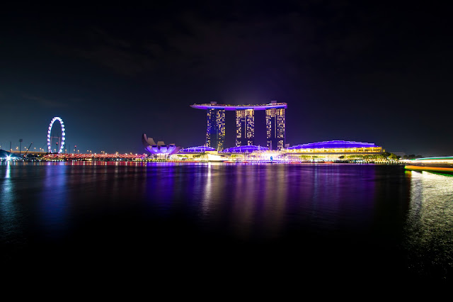 Marina Bay sands by night-Marina Bay-Singapore