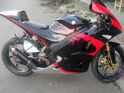 Vixion Merah Hitam Modif