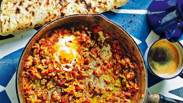 Lamb mince menemen (Turkish-style eggs with tomato, green chilli and mince)