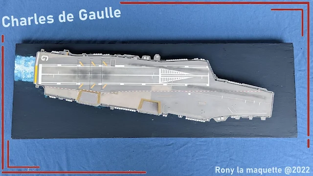 Charles de gaulle d'Heller au 1/400.