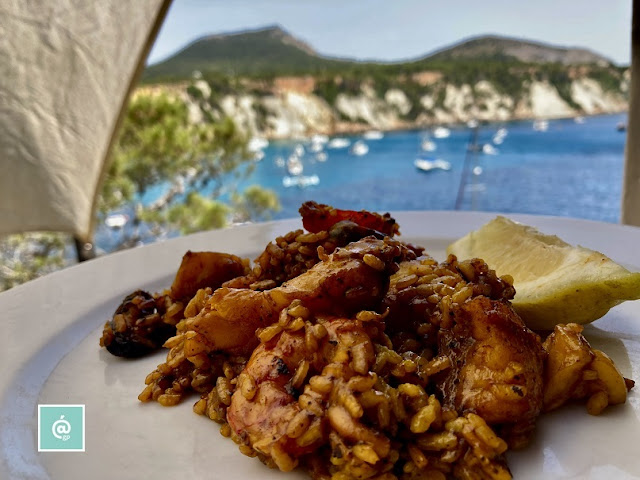 Restaurante Es Boldado en Cala d'Hort - Ibiza - Papillon Charter  - Tercio Viejo de Atapuerca - el gastrónomo - el troblogdita - ÁlvaroGP